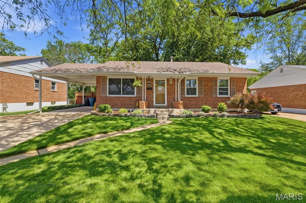 9540 Hale Drive, Affton, MO 63123