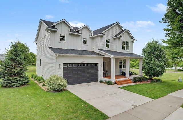 6694 Lakeview Circle NE, Albertville, MN 55301