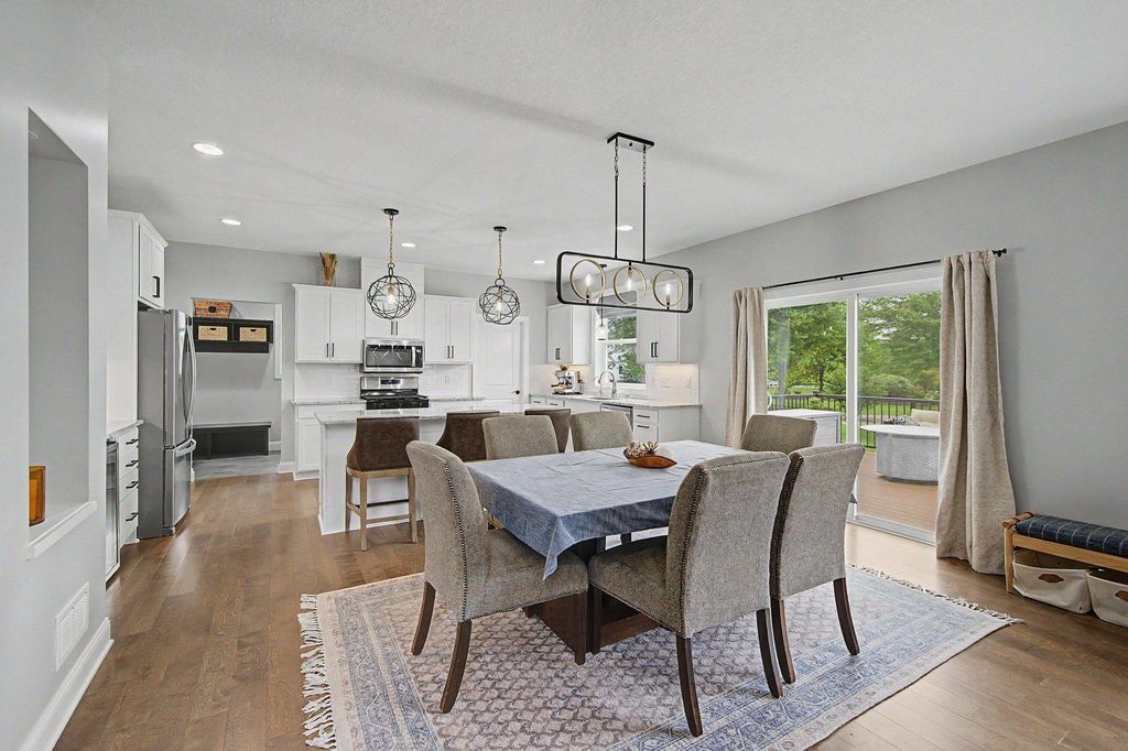 6694 Lakeview Circle NE, Albertville, MN 55301 — photo 3