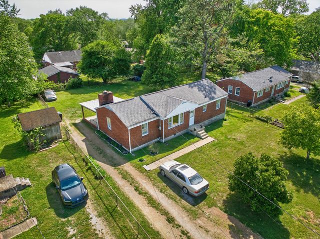 217 Walnut Dr, Franklin, TN 37064
