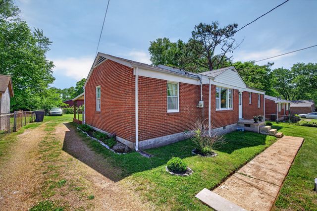 217 Walnut Dr, Franklin, TN 37064