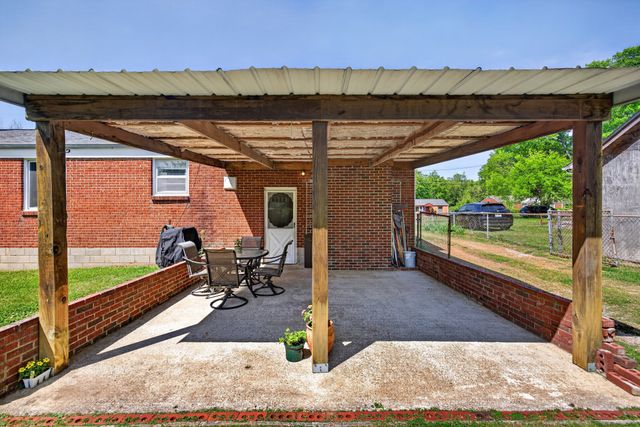 217 Walnut Dr, Franklin, TN 37064