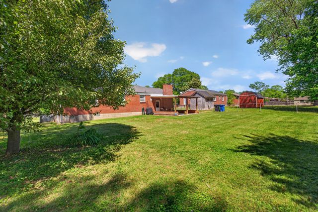 217 Walnut Dr, Franklin, TN 37064