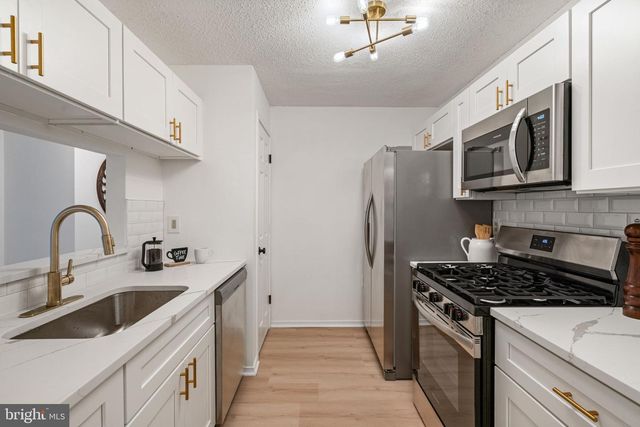 21029 TIMBER RIDGE TER #204, Ashburn, VA 20147