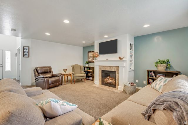 370 STONE HOLLOW DR, Santaquin, UT 84655