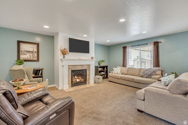 370 STONE HOLLOW DR, Santaquin, UT 84655