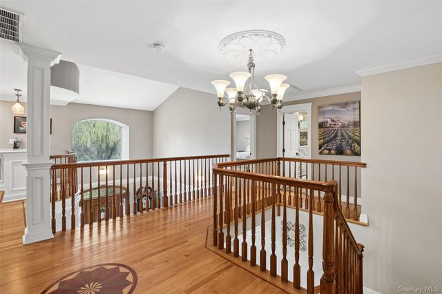 70 Laurel Court, Laurel Hollow, NY 11791