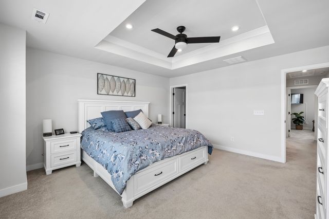 1021 Clendening Dr, Gallatin, TN 37066