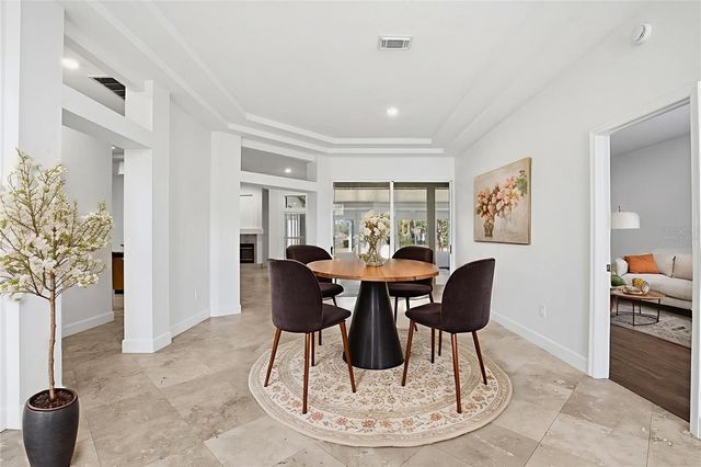 18804 FOREST GLEN COURT, Tampa, FL 33647