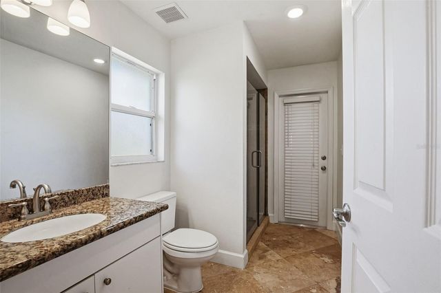 18804 FOREST GLEN COURT, Tampa, FL 33647