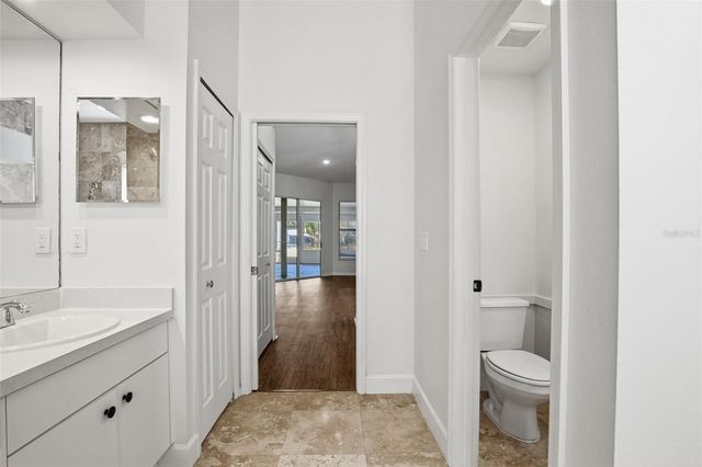 18804 FOREST GLEN COURT, Tampa, FL 33647