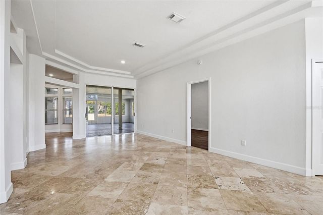 18804 FOREST GLEN COURT, Tampa, FL 33647