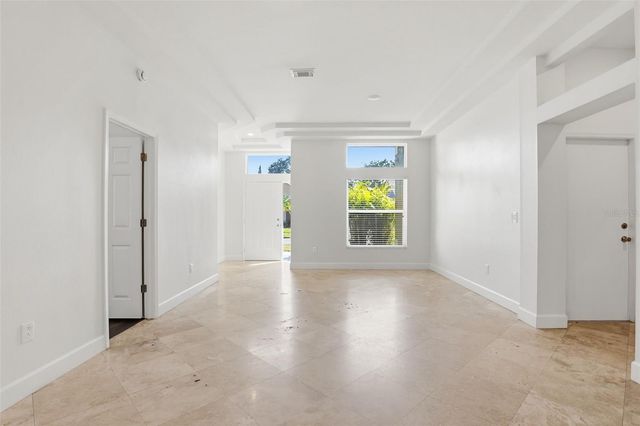 18804 FOREST GLEN COURT, Tampa, FL 33647