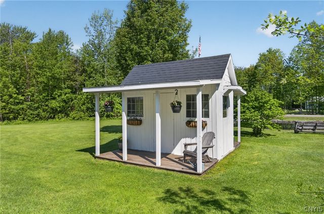 50 Colosimo Drive, Volney, NY 13069