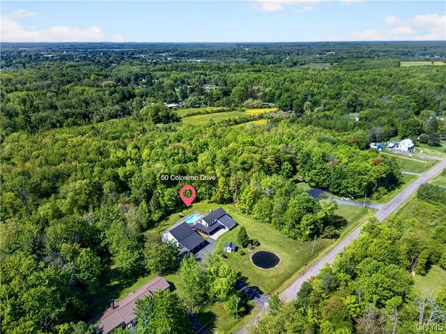 50 Colosimo Drive, Volney, NY 13069