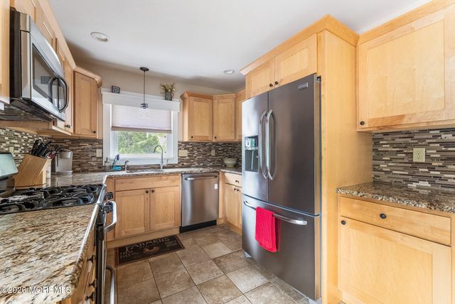 389 Marc Drive, Toms River, NJ 08753