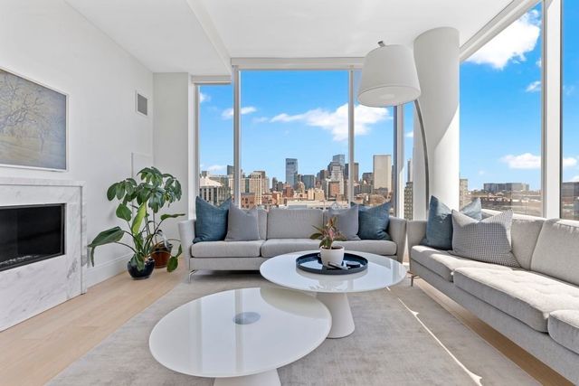 380 Harrison Ave PH-2K, Boston, MA 02118