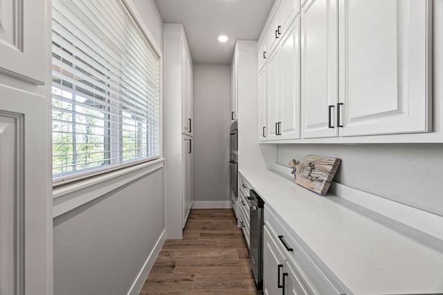 18700 Knabenschuh Drive, Garfield, AR 72732