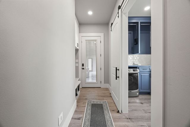 18700 Knabenschuh Drive, Garfield, AR 72732