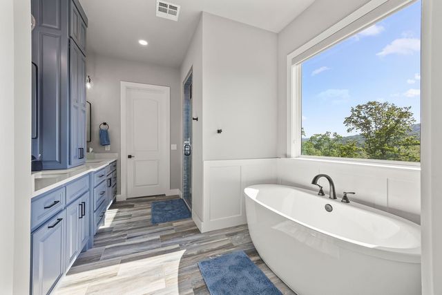 18700 Knabenschuh Drive, Garfield, AR 72732