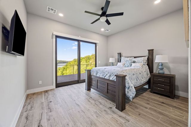 18700 Knabenschuh Drive, Garfield, AR 72732