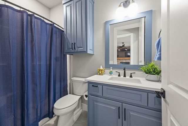 18700 Knabenschuh Drive, Garfield, AR 72732