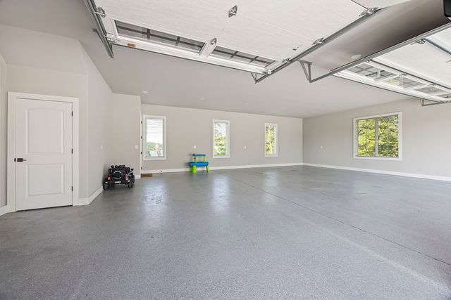 18700 Knabenschuh Drive, Garfield, AR 72732