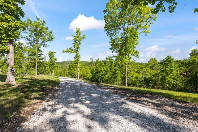 18700 Knabenschuh Drive, Garfield, AR 72732