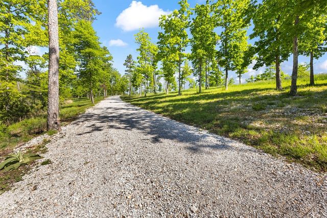 18700 Knabenschuh Drive, Garfield, AR 72732