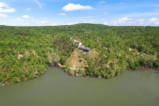 18700 Knabenschuh Drive, Garfield, AR 72732