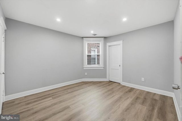 5657 FLORENCE AVE, Philadelphia, PA 19143
