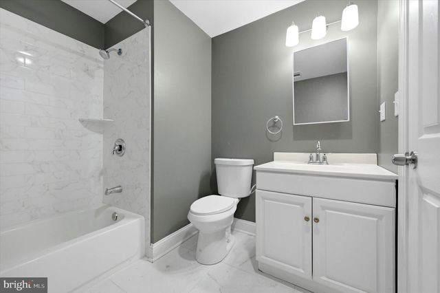 5657 FLORENCE AVE, Philadelphia, PA 19143