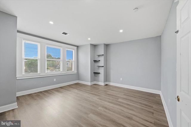 5657 FLORENCE AVE, Philadelphia, PA 19143