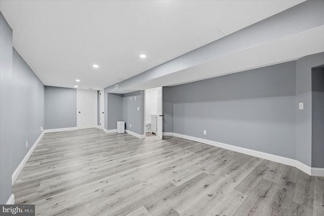 5657 FLORENCE AVE, Philadelphia, PA 19143