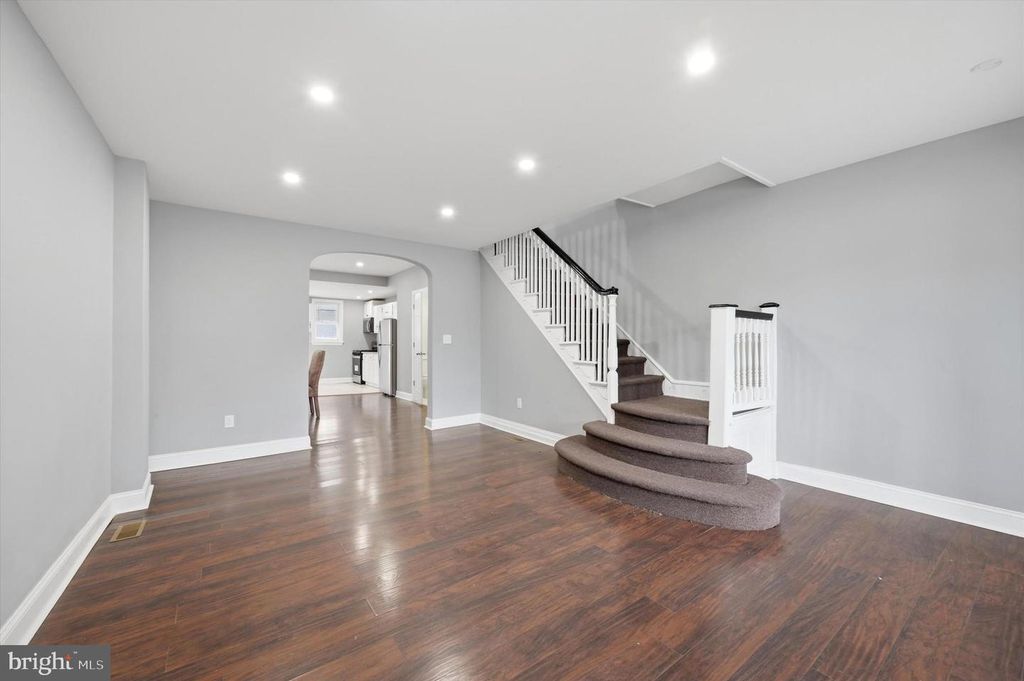 5657 FLORENCE AVE, Philadelphia, PA 19143