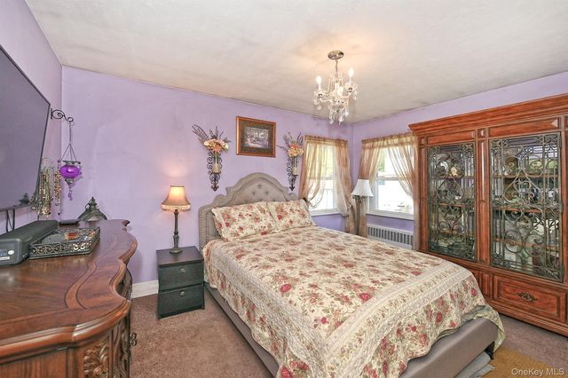 2418 Riverside Avenue, Seaford, NY 11783