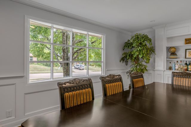 2079 Von List Way, Lexington, KY 40502