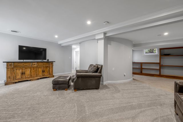 2079 Von List Way, Lexington, KY 40502