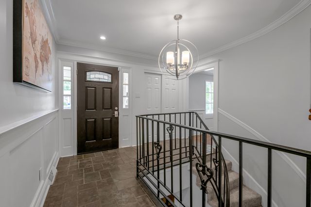 2079 Von List Way, Lexington, KY 40502