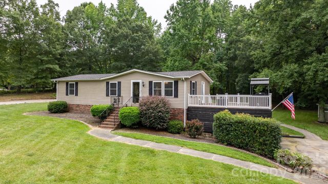 4091 Little Mountain Road, Newton, NC 28658