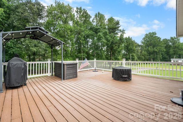 4091 Little Mountain Road, Newton, NC 28658