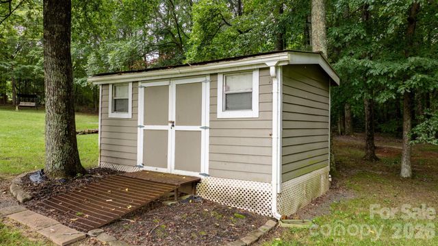 4091 Little Mountain Road, Newton, NC 28658