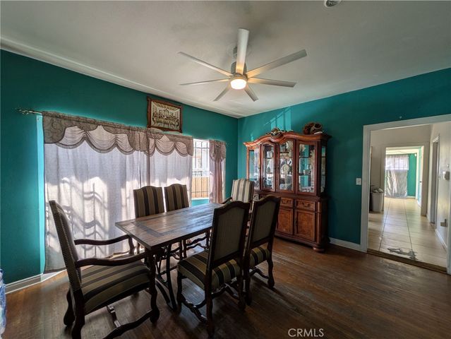 434 W 48th Street, Los Angeles, CA 90037