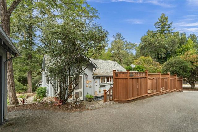 9870 Brookside Avenue, Ben Lomond, CA 95005