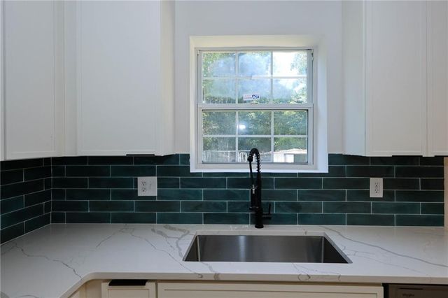 2316 Blackwatch Circle SW, Marietta, GA 30008