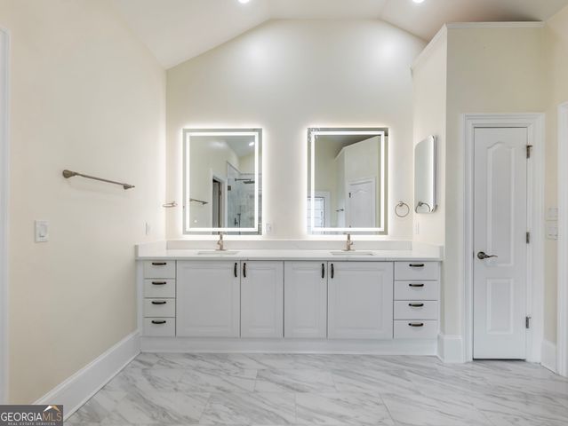 2373 Bronze Oak Lane, Braselton, GA 30517