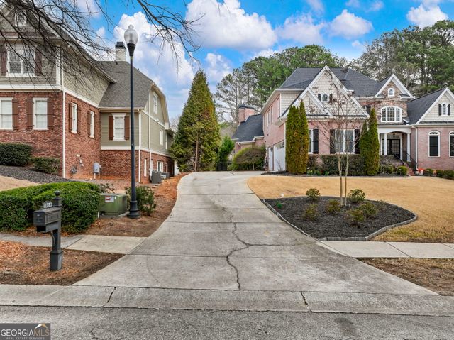 2373 Bronze Oak Lane, Braselton, GA 30517