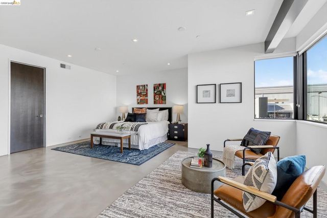 811 811 Folger Ave, Berkeley, CA 94710