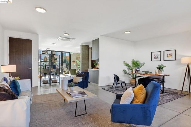 811 811 Folger Ave, Berkeley, CA 94710