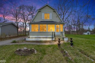 128 S Court Street, Standish, MI 48658